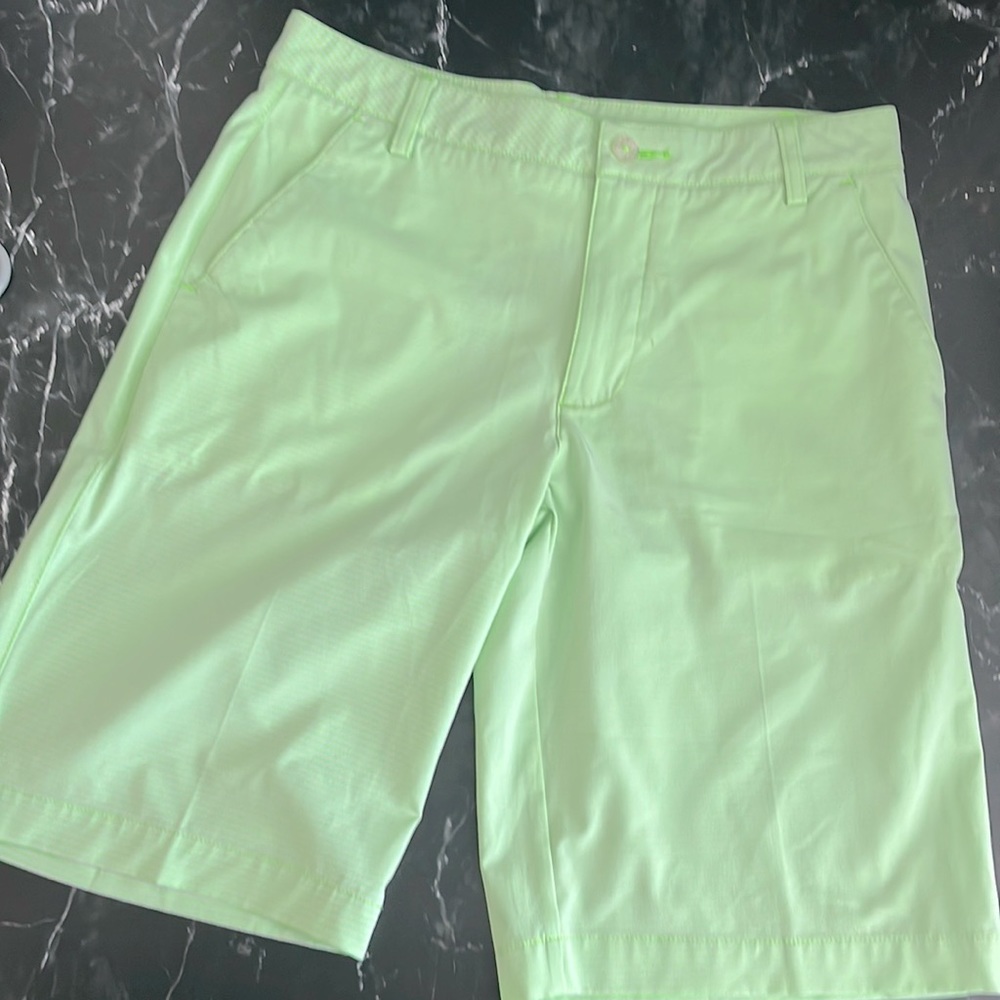 Boys mint green Puma golf shorts! Size Large (for boys) NWOT!! Very nice shorts!